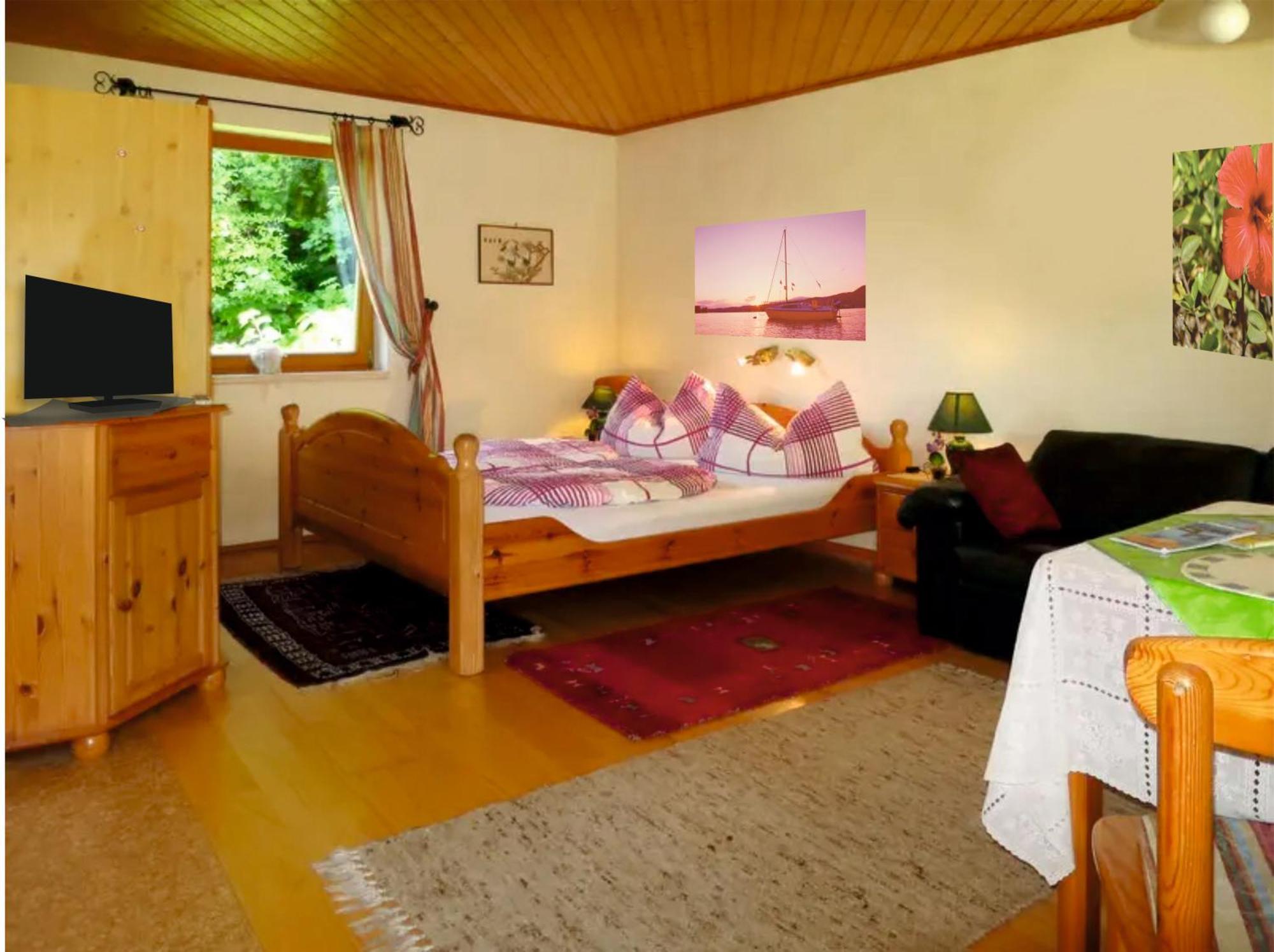 Ferienwohnung Schellander Privatstrand Фельден-ам-Вертерзе Екстер'єр фото